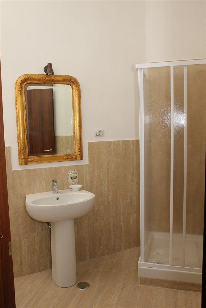 Ermes Relais Bed & Breakfast Рим Екстериор снимка