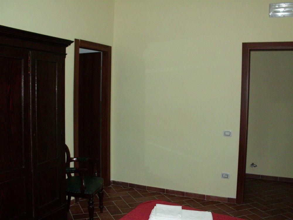 Ermes Relais Bed & Breakfast Рим Екстериор снимка