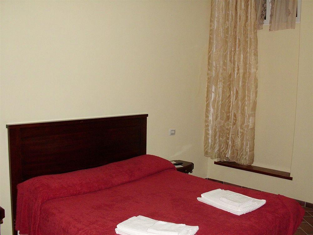 Ermes Relais Bed & Breakfast Рим Екстериор снимка