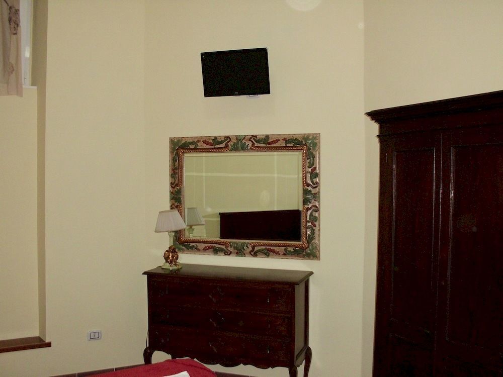 Ermes Relais Bed & Breakfast Рим Екстериор снимка